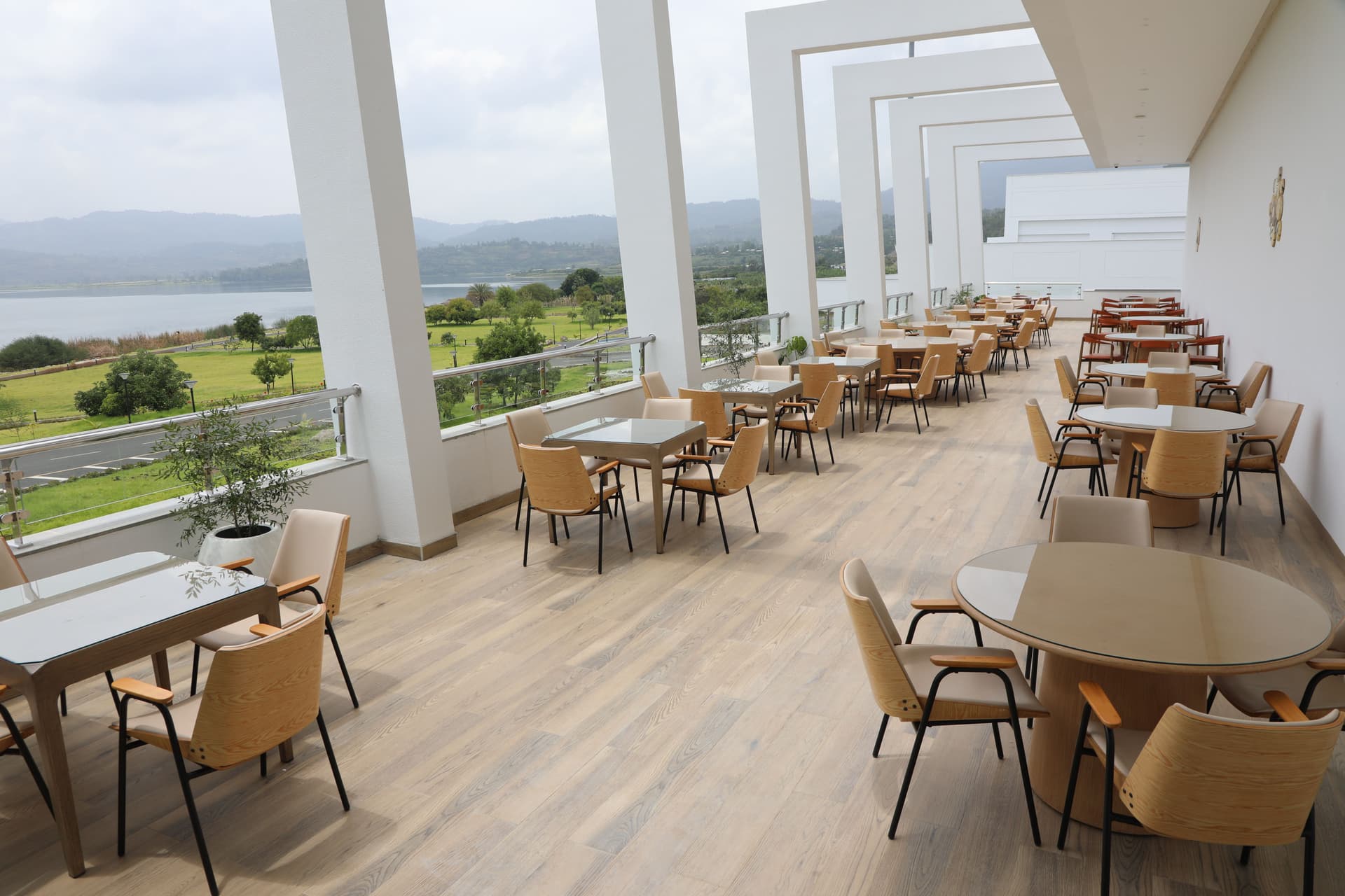 restaurant