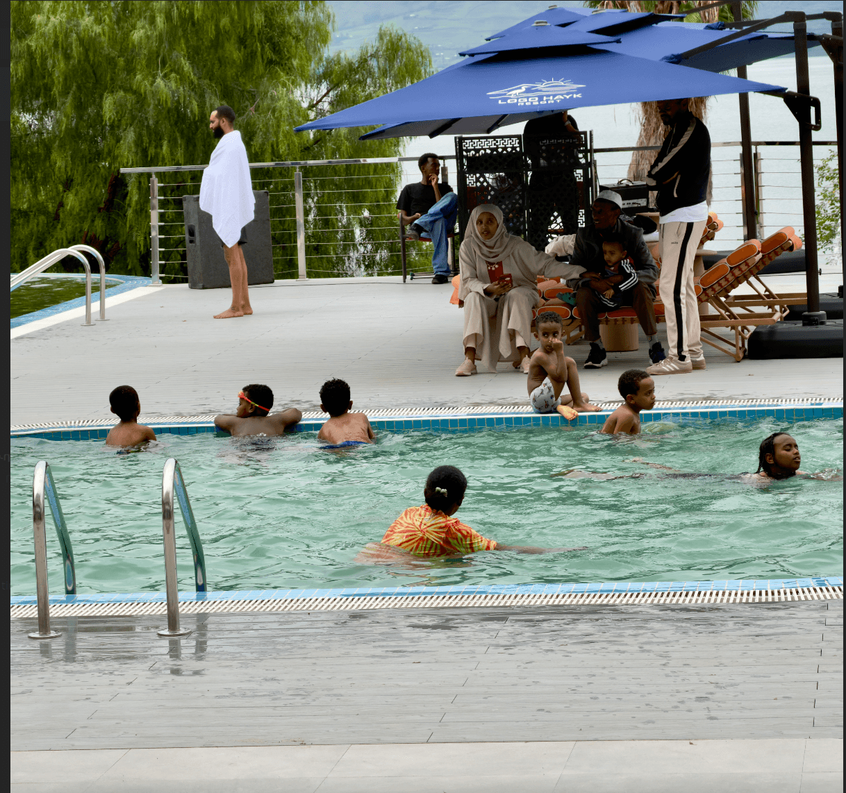 swimming pool