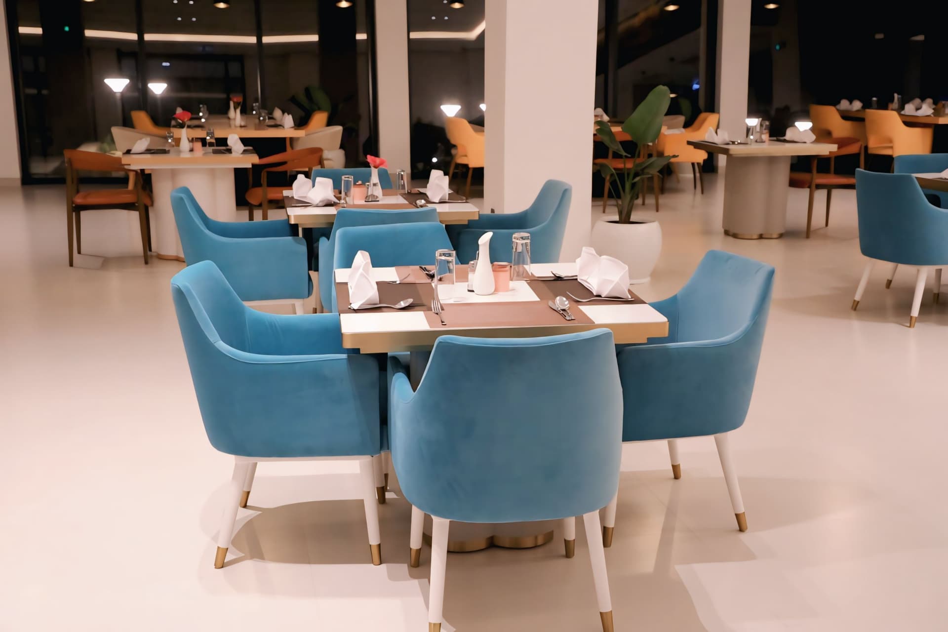 restaurant
